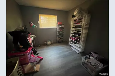 9029 Cranberry Lane, Normandy, MO 63121 - Photo 7