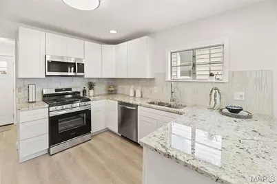 4729 Adkins Avenue, Saint Louis, MO 63116 - Photo 9