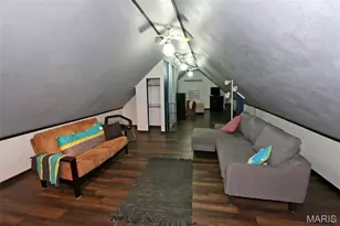 9702 Sterling Pl, Saint Louis, MO 63123 - Photo 21