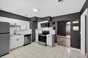 10235 Midland Blvd, Overland, MO 63114 - Photo 19