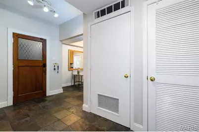 6636 San Bonita Avenue #1E, Clayton, MO 63105 - Photo 25