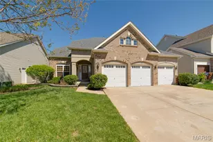 193 Berry Manor Cir, Saint Peters, MO 63376 - Photo 57