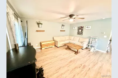 919 N 7th Street, De Soto, MO 63020 - Photo 37