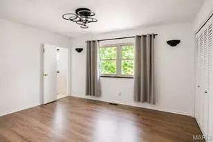 14125 Old Jamestown Rd, Saint Louis, MO 63033 - Photo 13