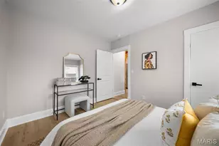 7425 Gayola Pl, Maplewood, MO 63143 - Photo 13