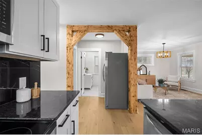 7425 Gayola Place, Maplewood, MO 63143 - Photo 11