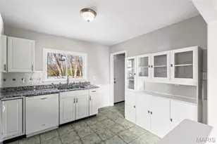 835 N Forest Ave, Webster Groves, MO 63119 - Photo 7