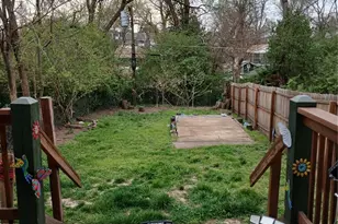 7020 Greenway Ave, Beverly Hills, MO 63121 - Photo 29