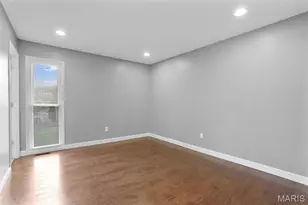 12026 Foxpoint Dr, Maryland Heights, MO 63043 - Photo 19