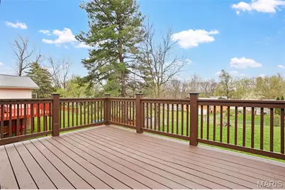 12026 Foxpoint Drive, Maryland Heights, MO 63043 - Photo 29