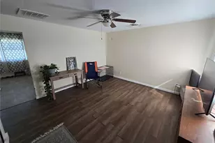 240 James St, Sullivan, MO 63080 - Photo 9