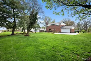 166 Saddleford Dr, Chesterfield, MO 63017 - Photo 25