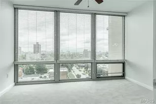 4909 Laclede Ave, Saint Louis, MO 63108 - Photo 15