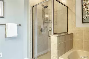 4909 Laclede Ave, Saint Louis, MO 63108 - Photo 13