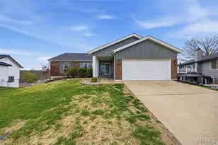 7207 Tall Oak Ct, Saint Louis, MO 63129 - Photo 1