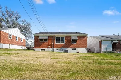 7417 Ray Avenue, Saint Louis, MO 63116 - Photo 15