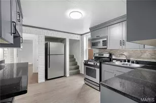 4718 Newport Ave, Saint Louis, MO 63116 - Photo 11