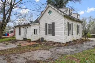 8824 Huiskamp Ave, Jennings, MO 63136 - Photo 13