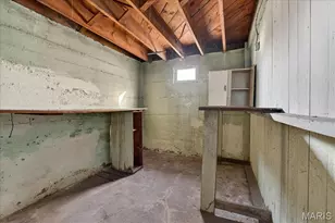 8808 Clifton Ave, Jennings, MO 63136 - Photo 21