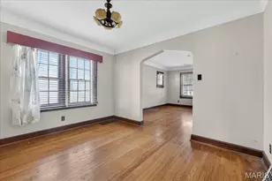 8808 Clifton Ave, Jennings, MO 63136 - Photo 9