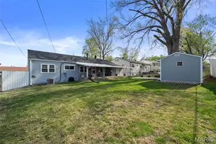 6330 Hurstgreen Ln, Saint Louis, MO 63123 - Photo 31