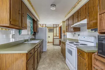 19110 Glade Springs Road, Lebanon, MO 65536 - Photo 9