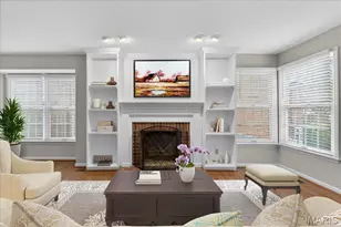 1038 Brooksgate Manor Dr, Kirkwood, MO 63122 - Photo 5