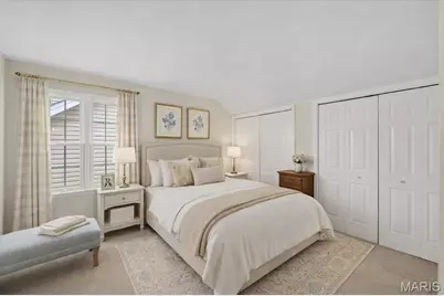 1038 Brooksgate Manor Drive, Kirkwood, MO 63122 - Photo 17