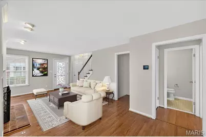 1038 Brooksgate Manor Drive, Kirkwood, MO 63122 - Photo 7