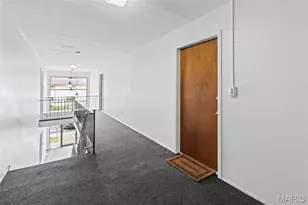 10135 Sakura Dr, Saint Louis, MO 63128 - Photo 7