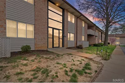 10135 Sakura Drive #G, Saint Louis, MO 63128 - Photo 1