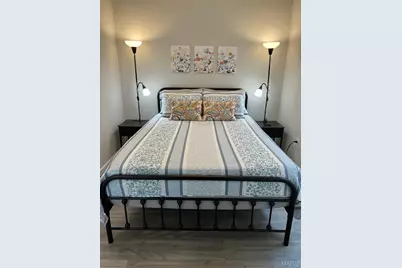 5366 Southwest Avenue, Saint Louis, MO 63139 - Photo 7