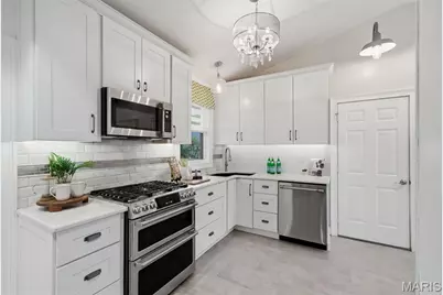 1055 Warson Woods Drive, Warson Woods, MO 63122 - Photo 19