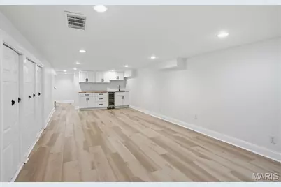 1055 Warson Woods Drive, Warson Woods, MO 63122 - Photo 37