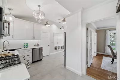 1055 Warson Woods Drive, Warson Woods, MO 63122 - Photo 21