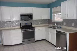 2328 Urbandale Dr, Florissant, MO 63031 - Photo 3