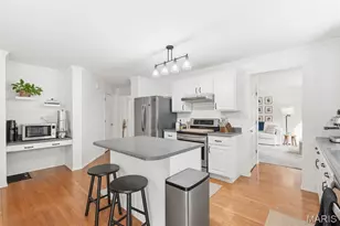 1216 Flintshire Ln, Lake Saint Louis, MO 63367 - Photo 9