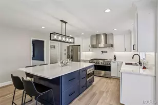 16 Huntington Pkwy, Saint Charles, MO 63301 - Photo 3