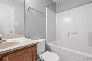 3245 Domain St, Saint Charles, MO 63301 - Photo 25