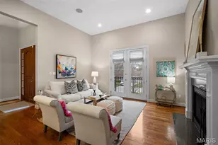 8116 Teasdale Ave, University City, MO 63130 - Photo 9