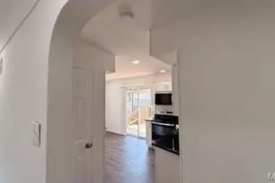 10115 Toelle Ln, Saint Louis, MO 63137 - Photo 9