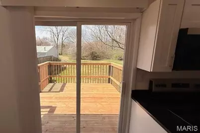 10115 Toelle Lane, Saint Louis, MO 63137 - Photo 15