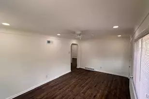 10115 Toelle Ln, Saint Louis, MO 63137 - Photo 5