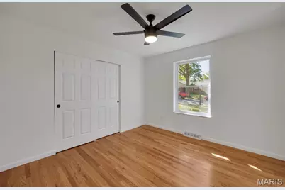 12191 Lake Meade Drive, Saint Louis, MO 63146 - Photo 17