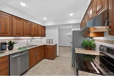 2315 Seven Pines Drive #2, Maryland Heights, MO 63146 - Photo 11