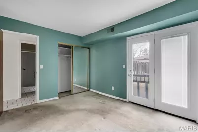 4377 Kingbolt Boulevard, Saint Louis, MO 63129 - Photo 9