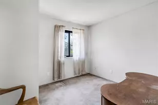 4377 Kingbolt Blvd, Saint Louis, MO 63129 - Photo 17