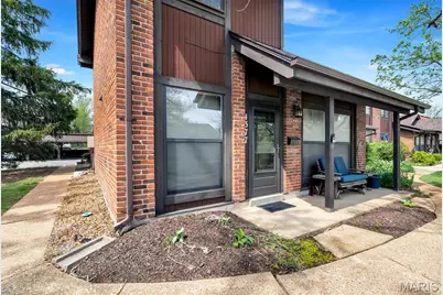 4377 Kingbolt Boulevard, Saint Louis, MO 63129 - Photo 3