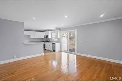 3580 Greenway Chase Drive, Florissant, MO 63031 - Photo 7