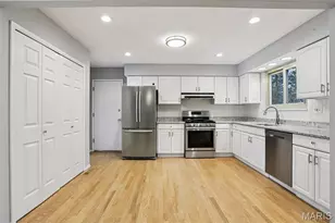 9616 Yorkshire Estates Dr, Crestwood, MO 63126 - Photo 9